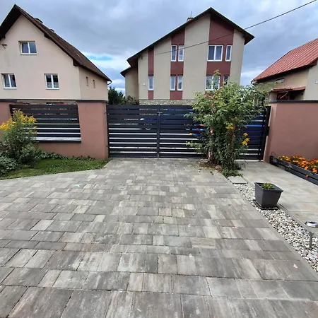 Garden House Slavkov